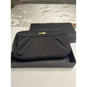 Travelon Wallet RFID Blocking Zip Around Wallet Black Wristlet Strap New